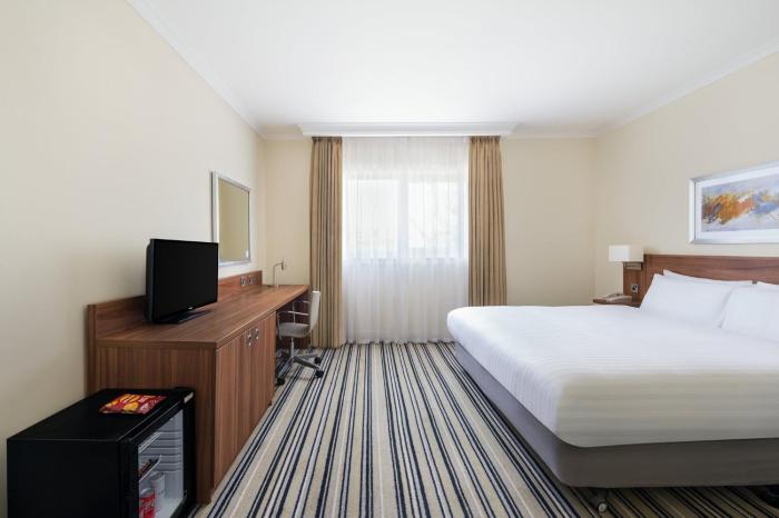 holiday inn glasgow east kilbride by ihg
