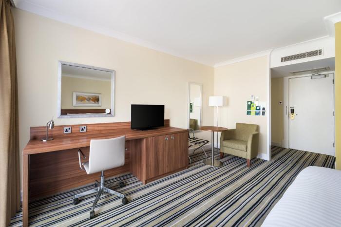 holiday inn glasgow east kilbride by ihg