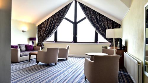holiday inn glasgow east kilbride by ihg