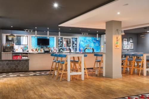 holiday inn glasgow east kilbride by ihg
