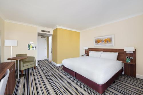 holiday inn glasgow east kilbride by ihg