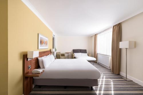 holiday inn glasgow east kilbride by ihg