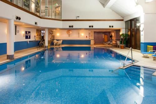 holiday inn glasgow east kilbride by ihg