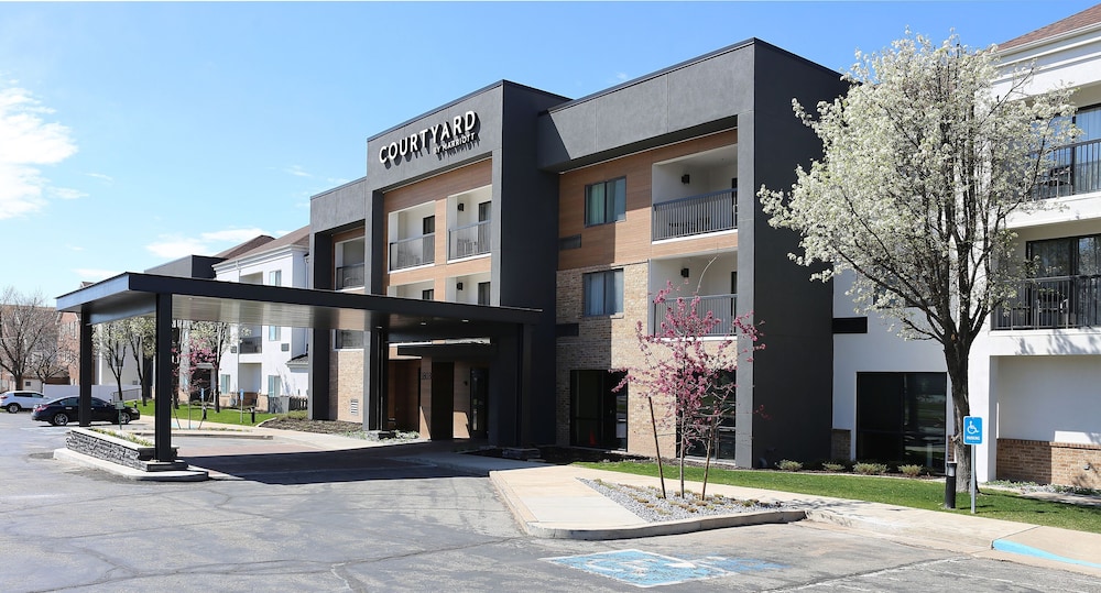 Courtyard By Marriott Layton,Layton>>Clearfield,3 star