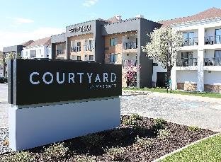 courtyard by marriott layton