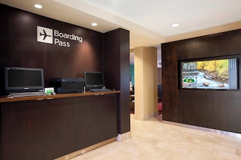 courtyard by marriott layton