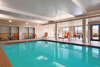 courtyard by marriott layton