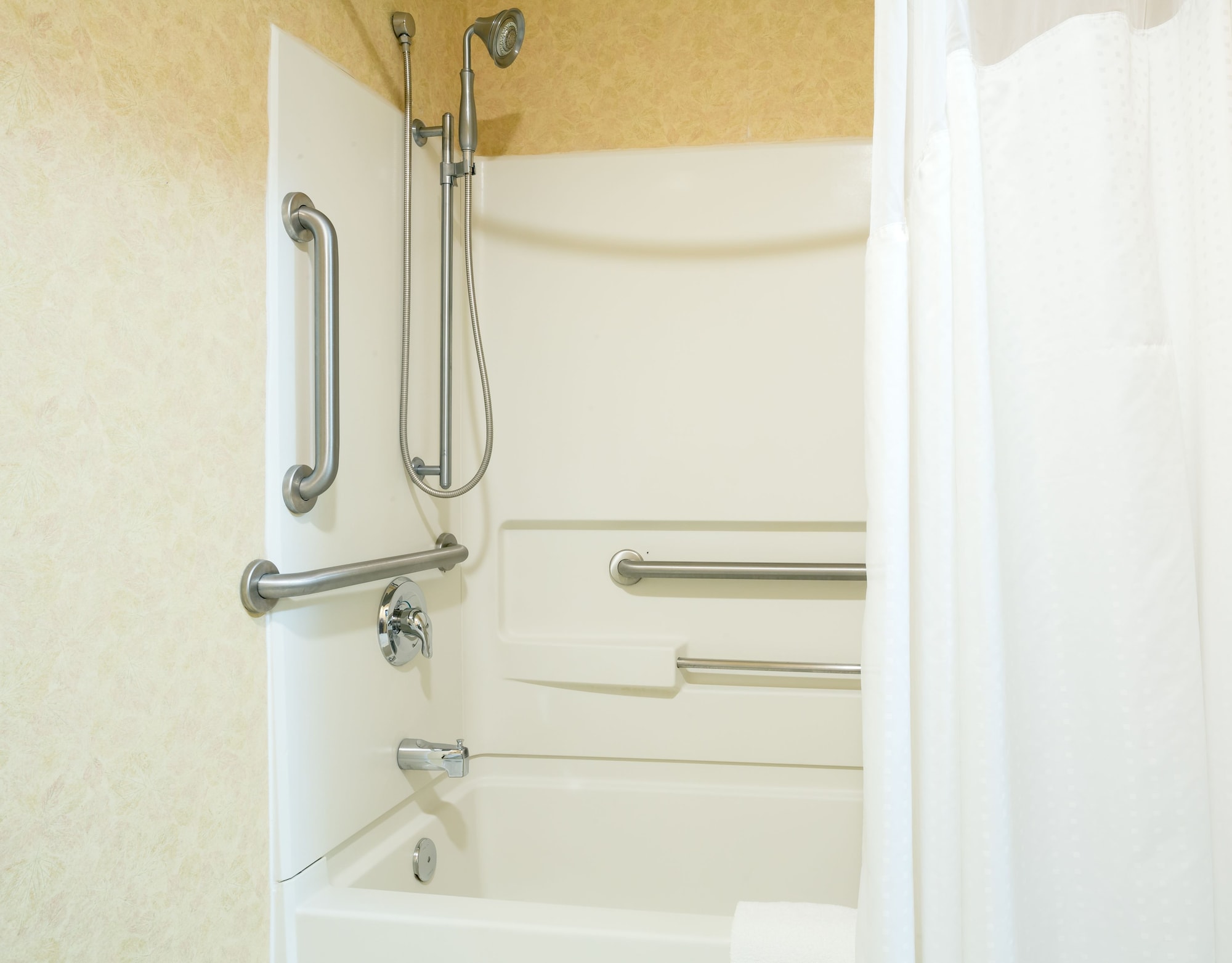 holiday inn express layton by ihg