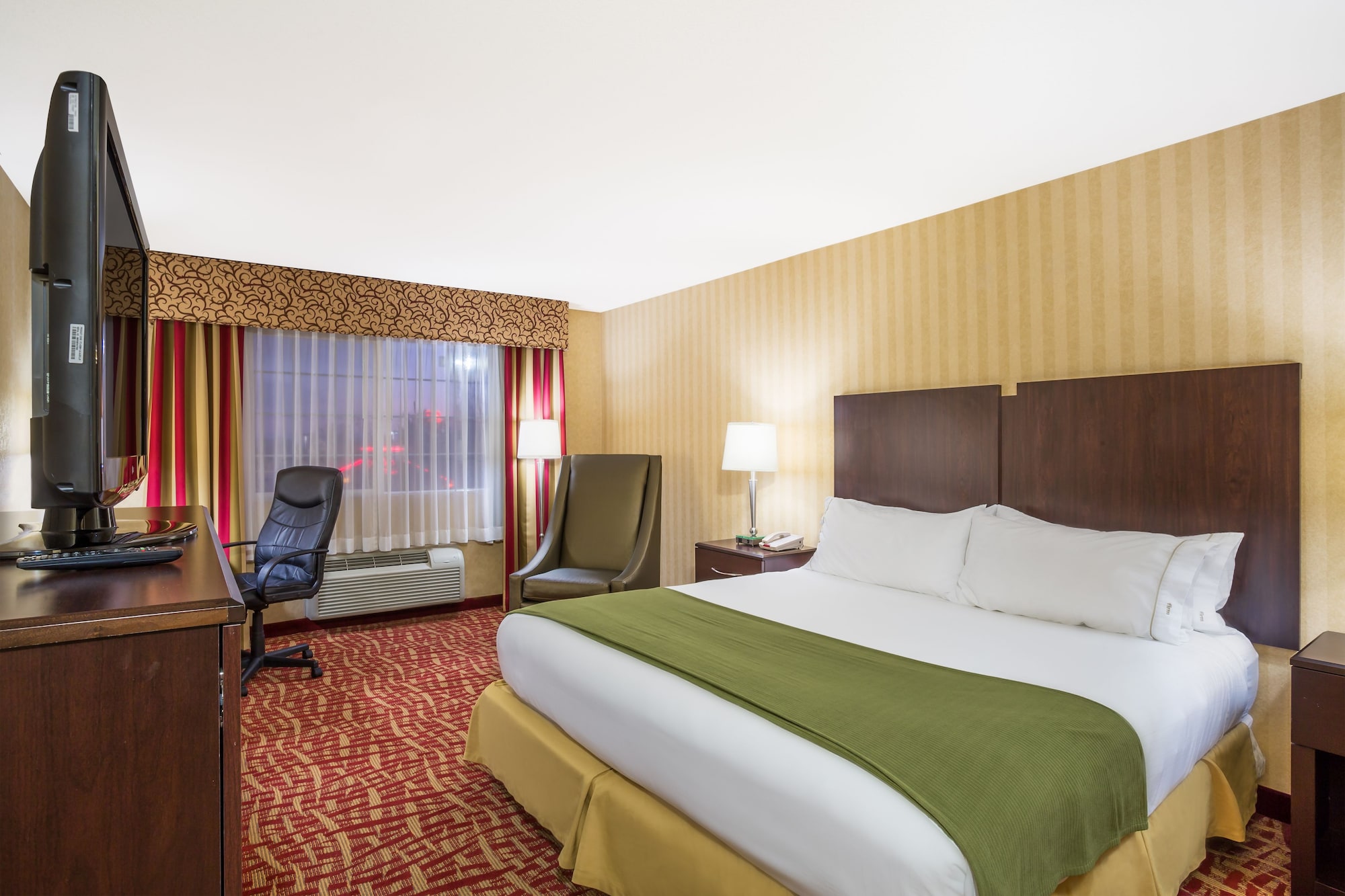 holiday inn express layton by ihg
