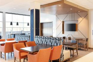 holiday inn express layton by ihg