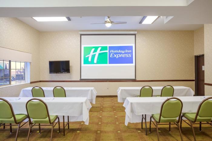 holiday inn express layton by ihg