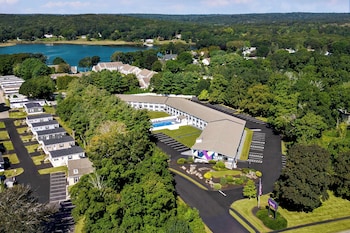 Spark By Hilton Mystic Groton,Fishers Island>>Connecticut,3 star