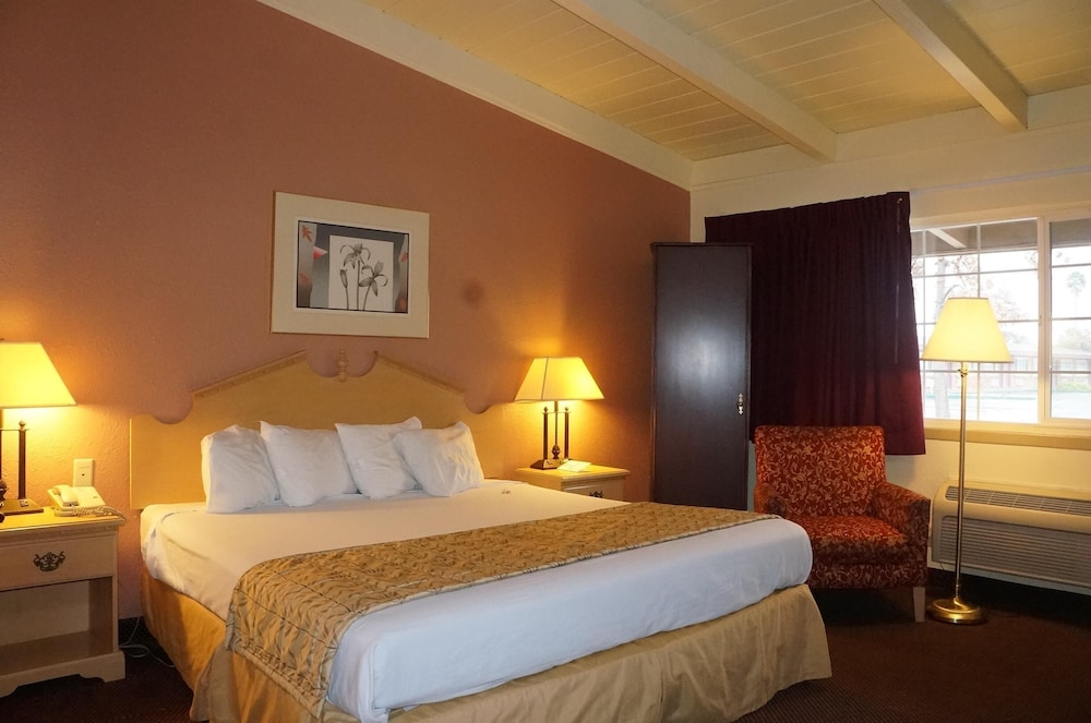 Americas Best Value Inn & Suites Oroville,Butte County>>Butte,2 star