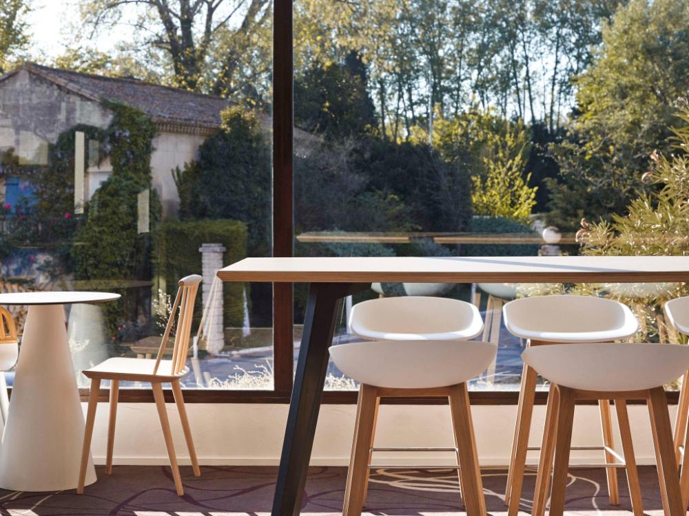 ibis styles arles palais des congres