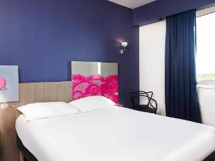 ibis styles arles palais des congres