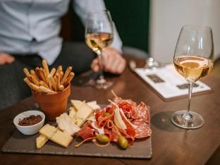 ibis styles arles palais des congres