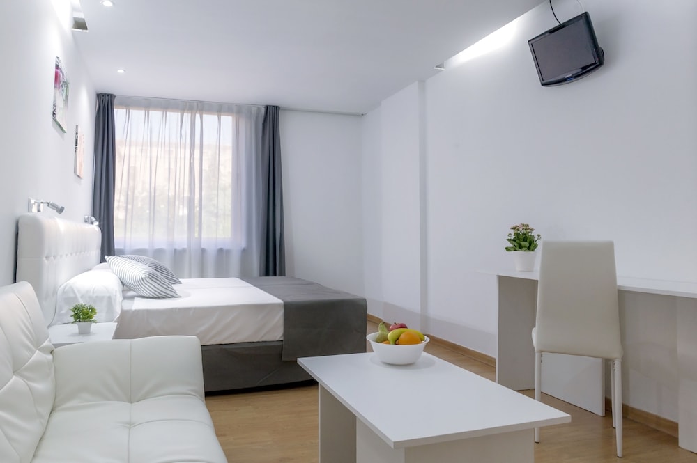 boutique urban madrid genova