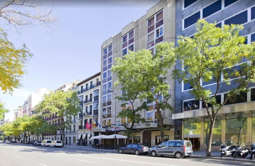 boutique urban madrid genova