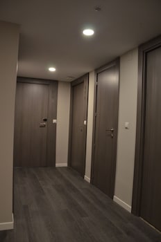 boutique urban madrid genova