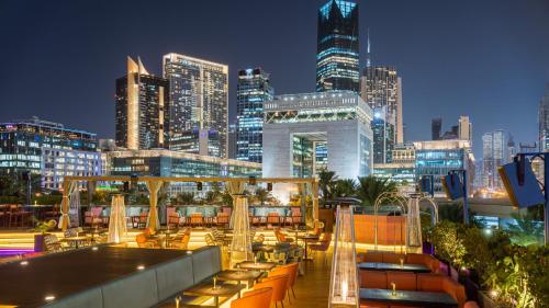 jumeirah emirates towers hotel