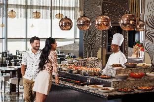 jumeirah emirates towers hotel