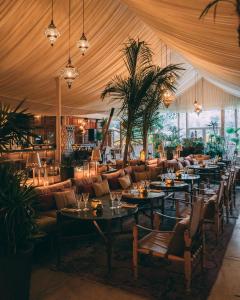 jumeirah emirates towers hotel