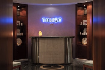 jumeirah emirates towers hotel