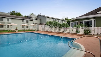 best western plus windjammer inn and conference center