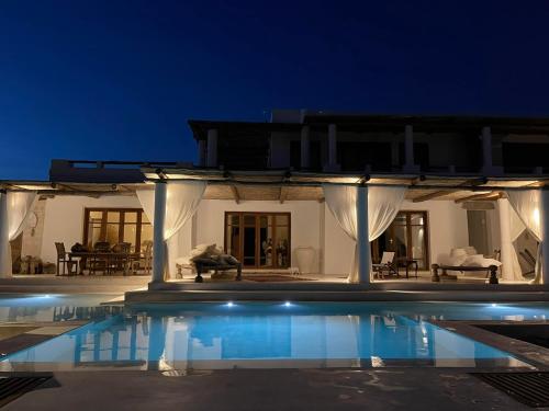 simba wa kale luxury suites and beach watamu