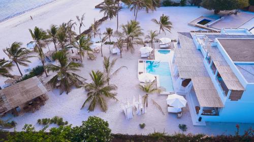 simba wa kale luxury suites and beach watamu