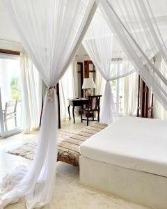simba wa kale luxury suites and beach watamu