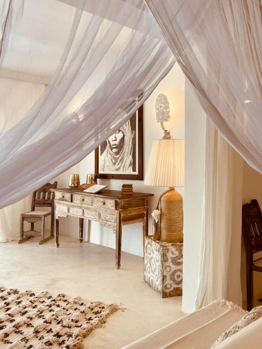 simba wa kale luxury suites and beach watamu