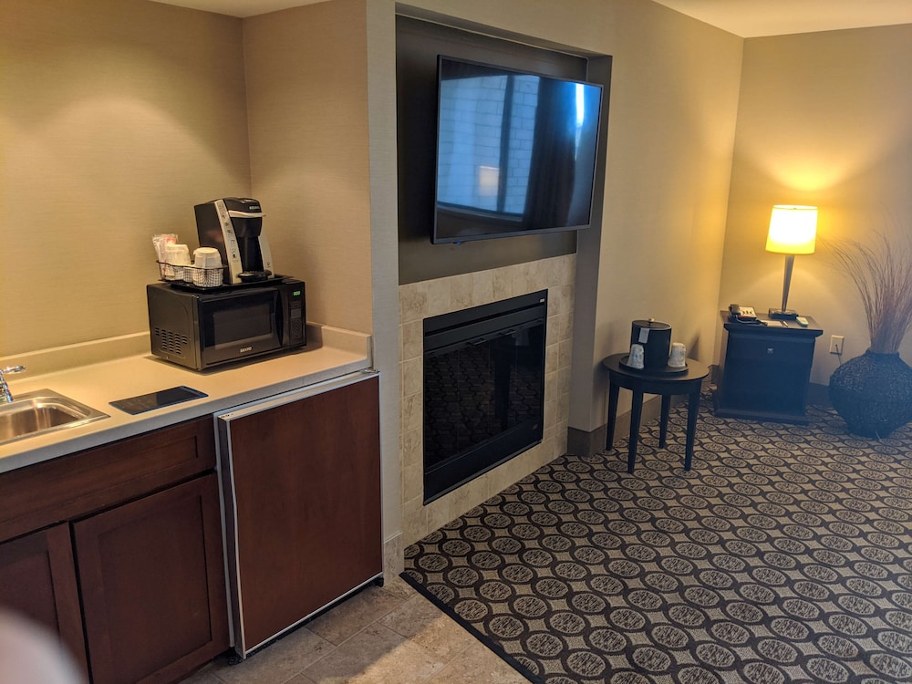 best western plus inntowner madison