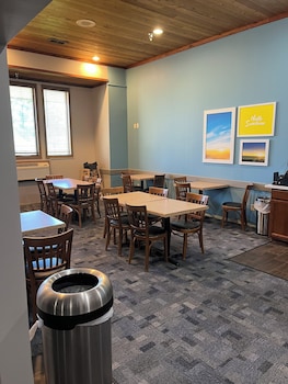 days inn by wyndham hutchinson