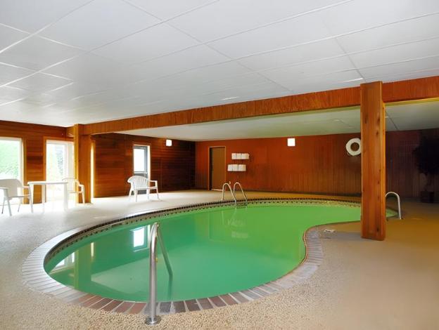 days inn by wyndham hutchinson