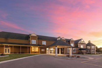 days inn by wyndham hutchinson