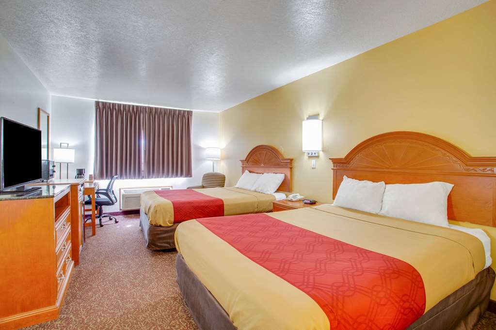 econo lodge inn and suites albuquerque east i 40 eubank exit