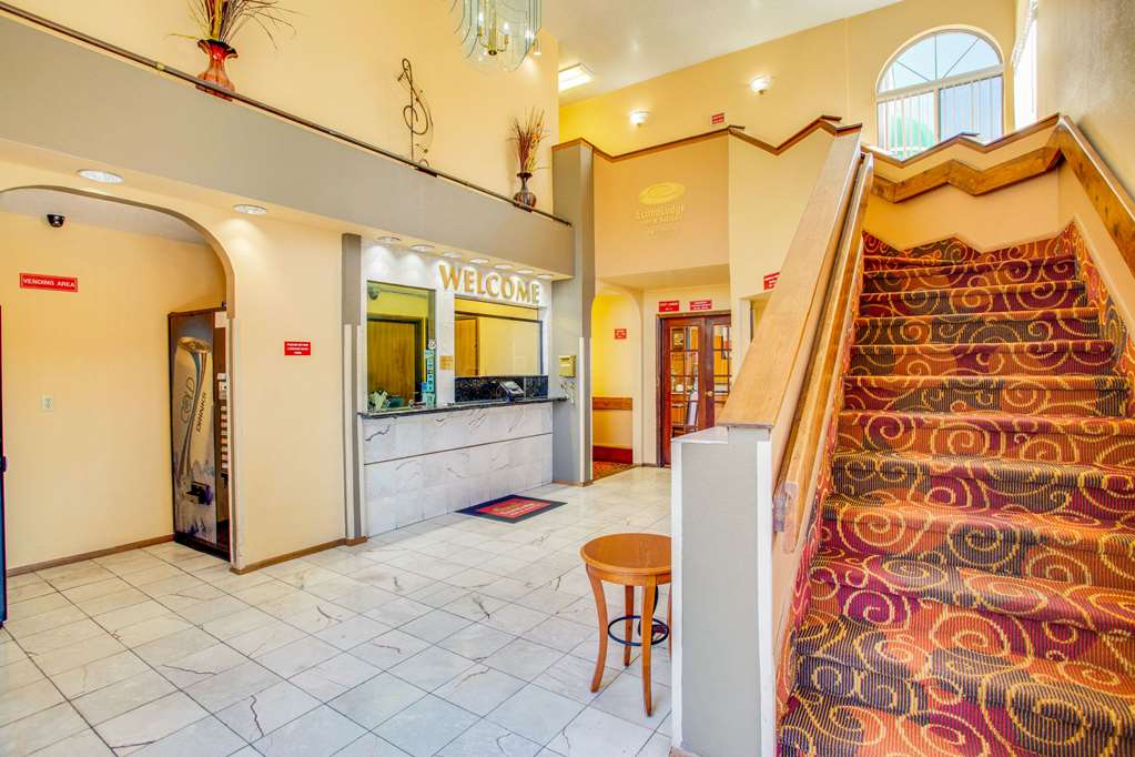 econo lodge inn and suites albuquerque east i 40 eubank exit