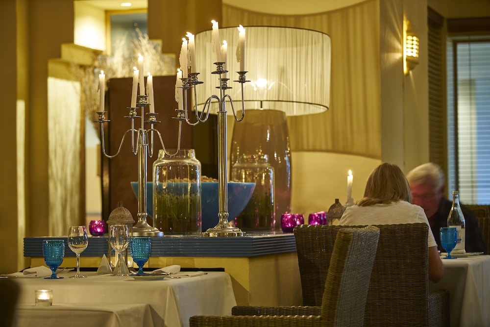 the residence at vila porto mare