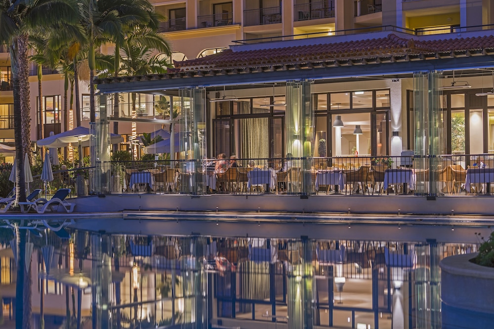 the residence at vila porto mare