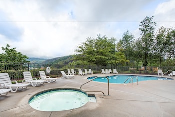 gatlinburg chateau rentals