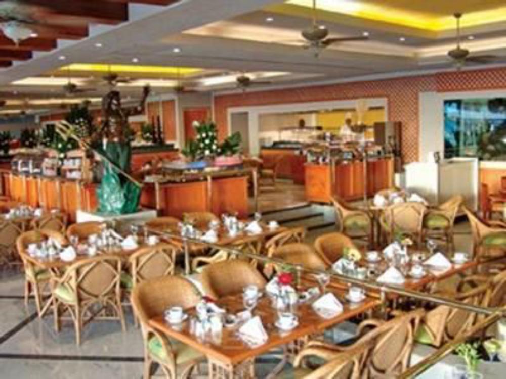 sunset royal beach resort all inclusive