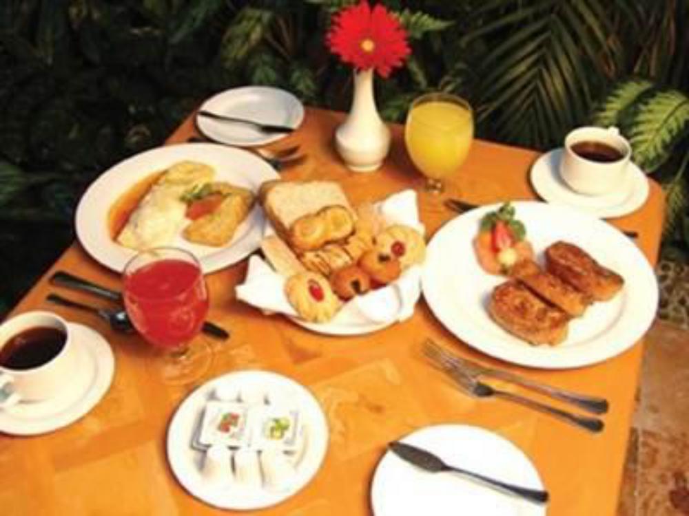 sunset royal beach resort all inclusive