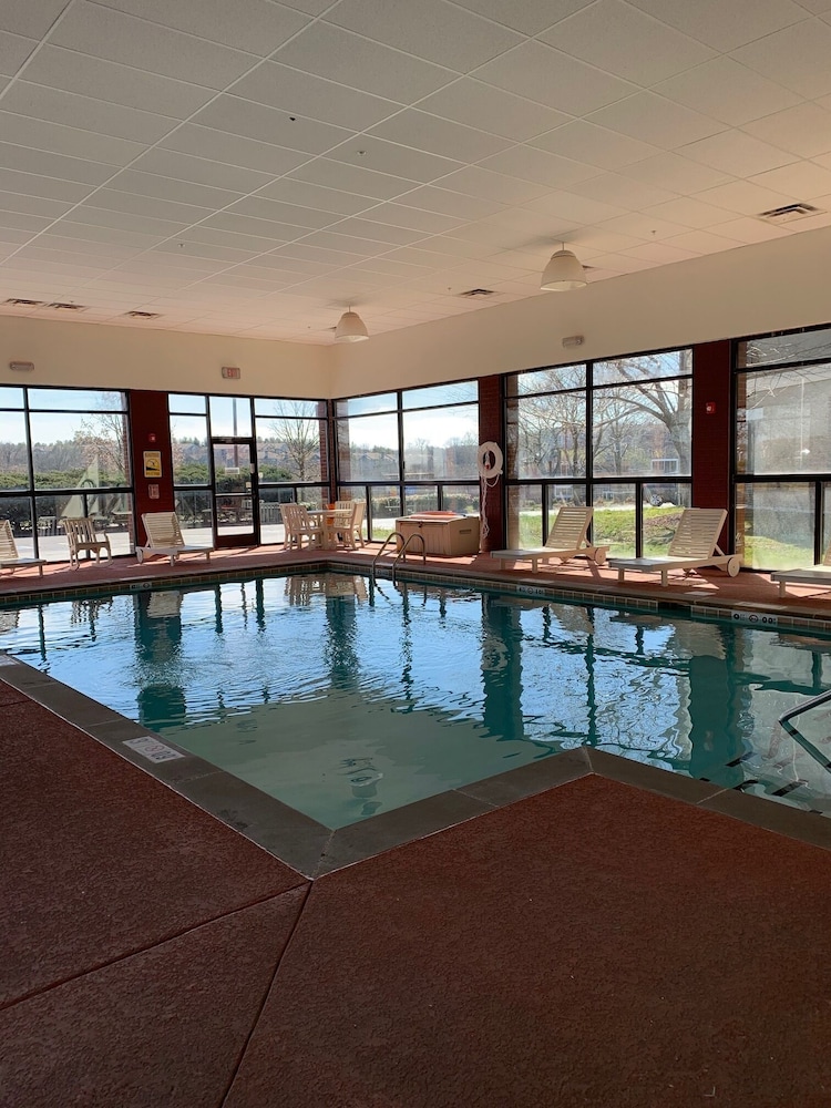 comfort inn franklin highway 96