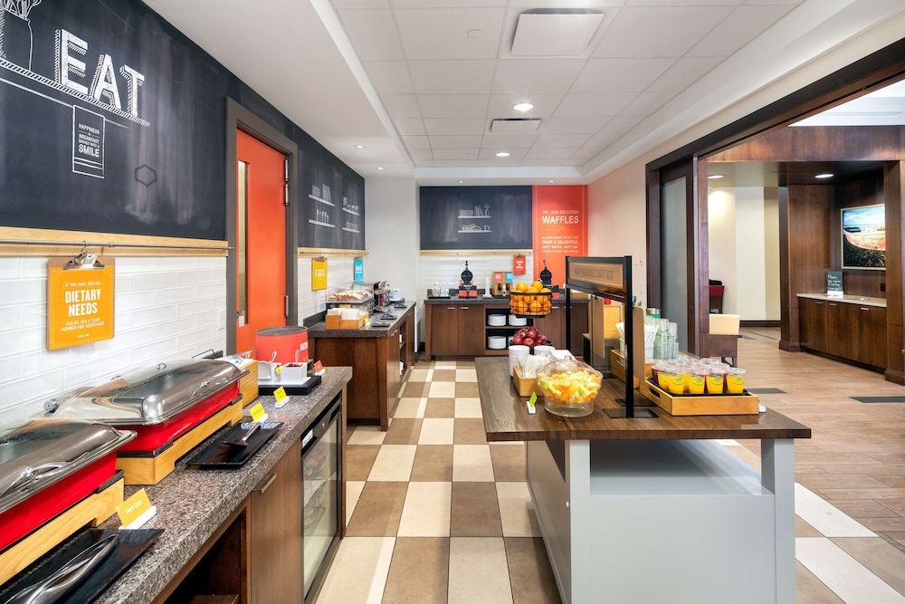 hampton inn by hilton halifax downtown
