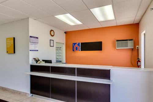 motel 6 albert lea mn