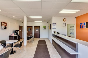 motel 6 albert lea mn