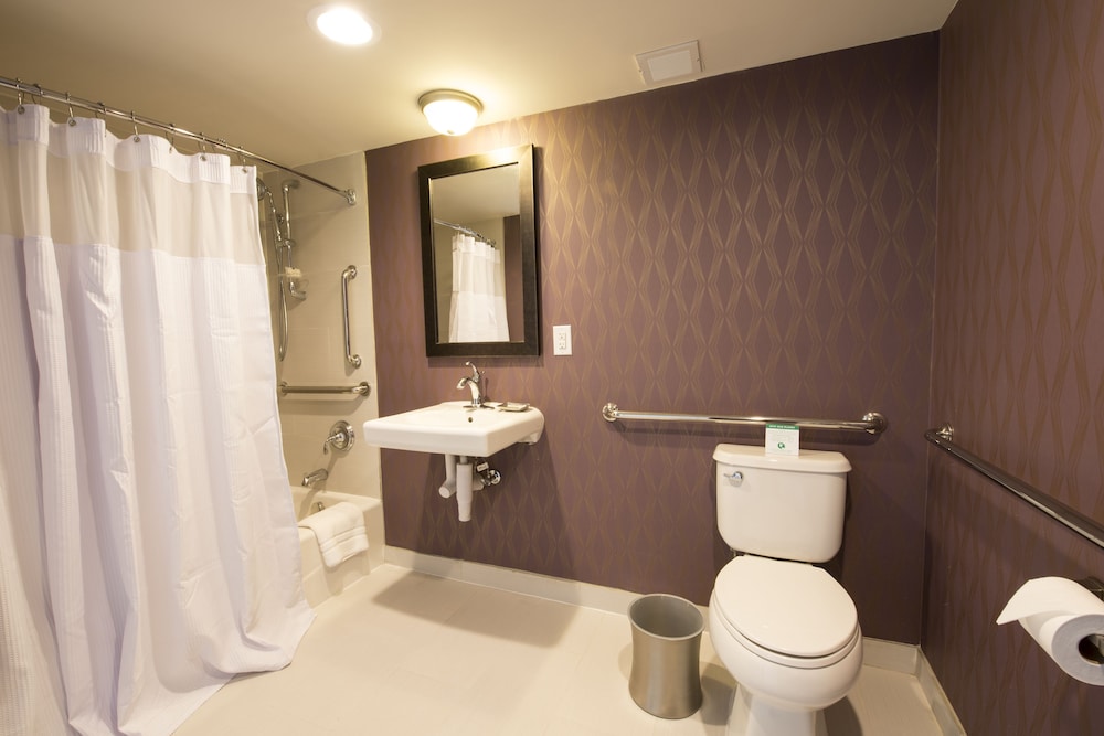 crowne plaza saddle brook by ihg