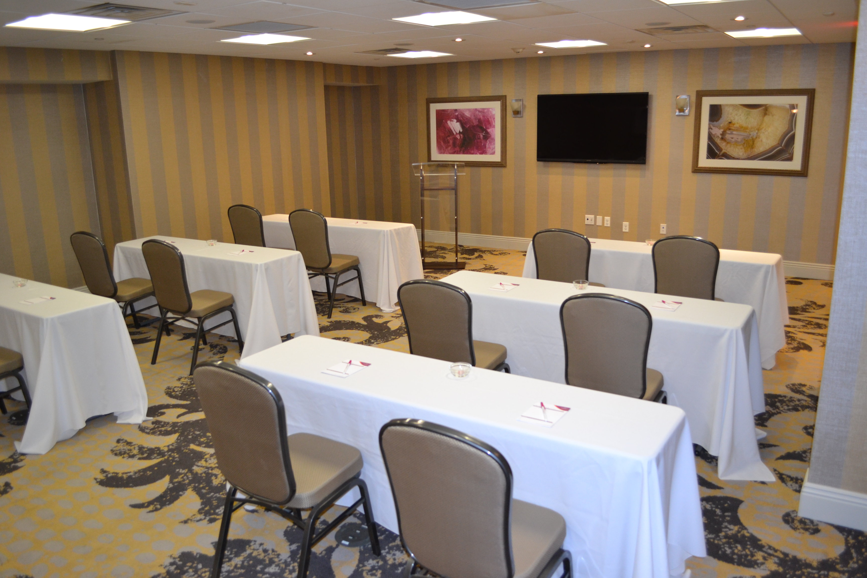 crowne plaza saddle brook by ihg