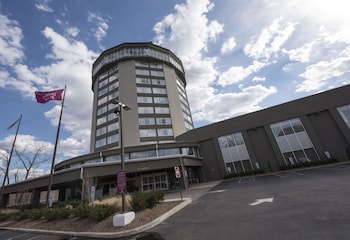 crowne plaza saddle brook by ihg